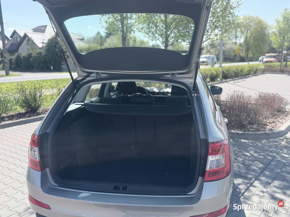Skoda Octavia 16 TDI 110 DSG Salon Polska 1 Koczargi Nowe