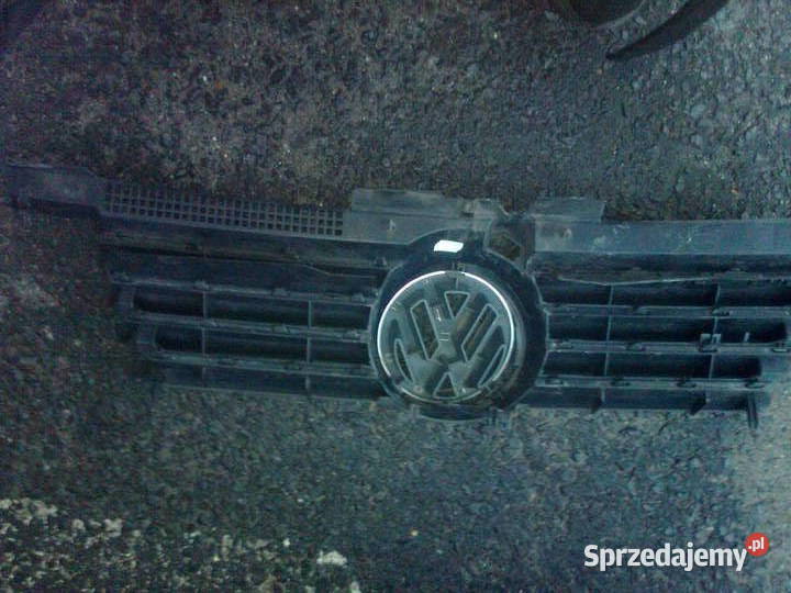 atrapa kratka przód VW Bora Rok produkcji 2001 Jarosław sprzedam