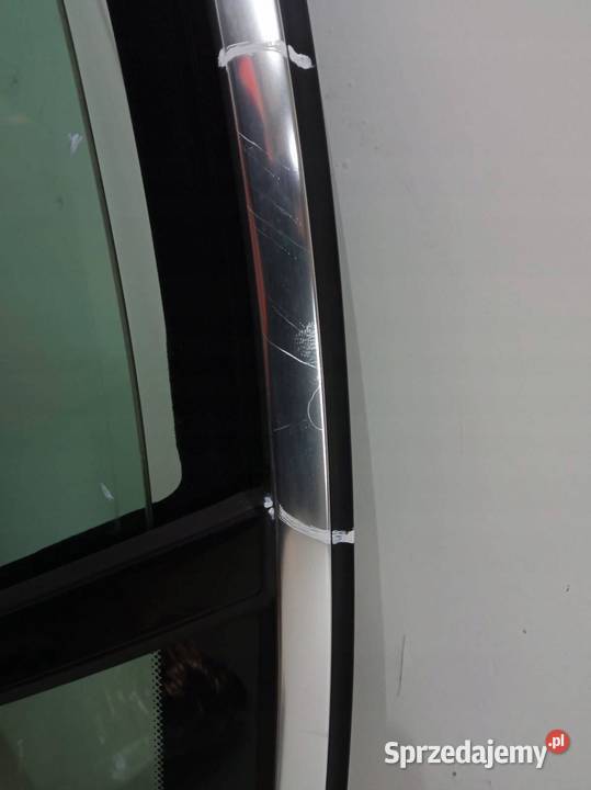 DRZWI LEWE TYŁ C197 SEDAN MercedesBenz Sklasa V