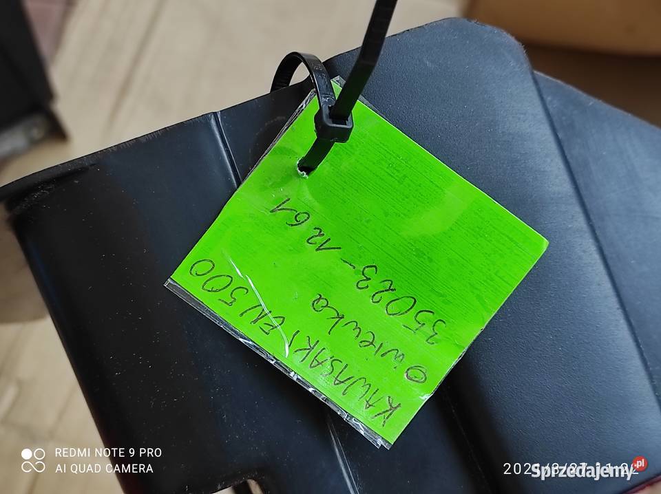 Kawasaki EN 500 plastik mocowanie tył OEM