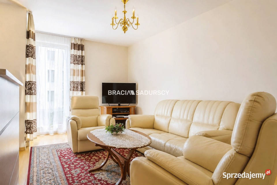 sprzedaży mieszkania Kraków Cystersów 43m2 2
