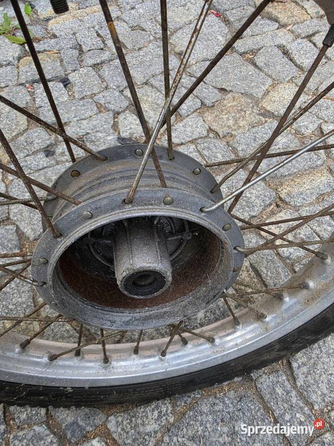 Opony do motocykla VEE Rubber 23416 43J Małomice sprzedam