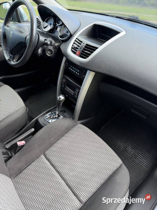 Peugot 207 16 Benzyna 120 Niski Przebieg Automat 207 Działoszyn sprzedam