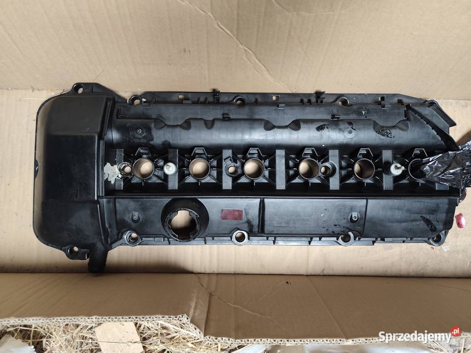 Pokrywa zaworów m54 m52tu