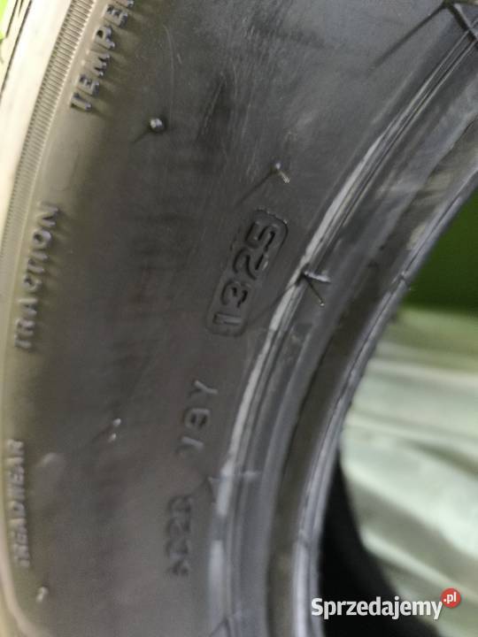 Sprzedam prawie nowe 4 opony letnie Bridgestone lato