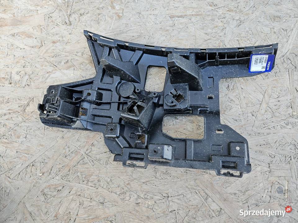 VOLVO V40 II ŚLIZG LEWY ZDERZAKA PRZÓD 31425001 osobowe Międzychód