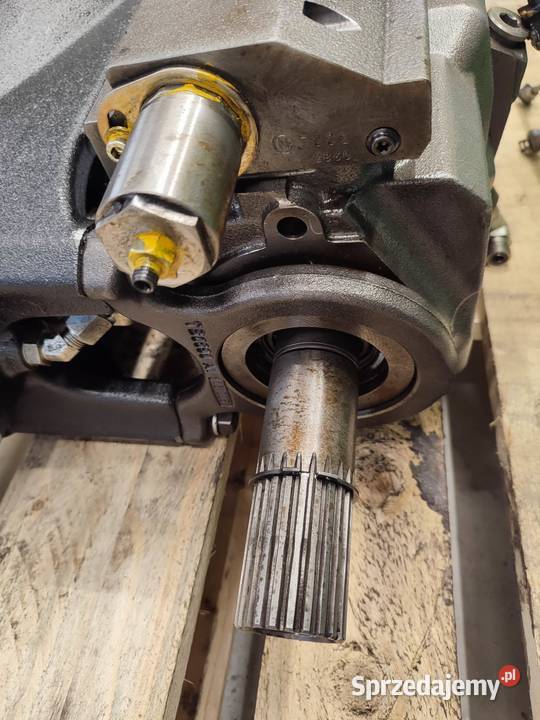 Pompa jazdy Linde HPVHMF7502R 2505 Wilkowo