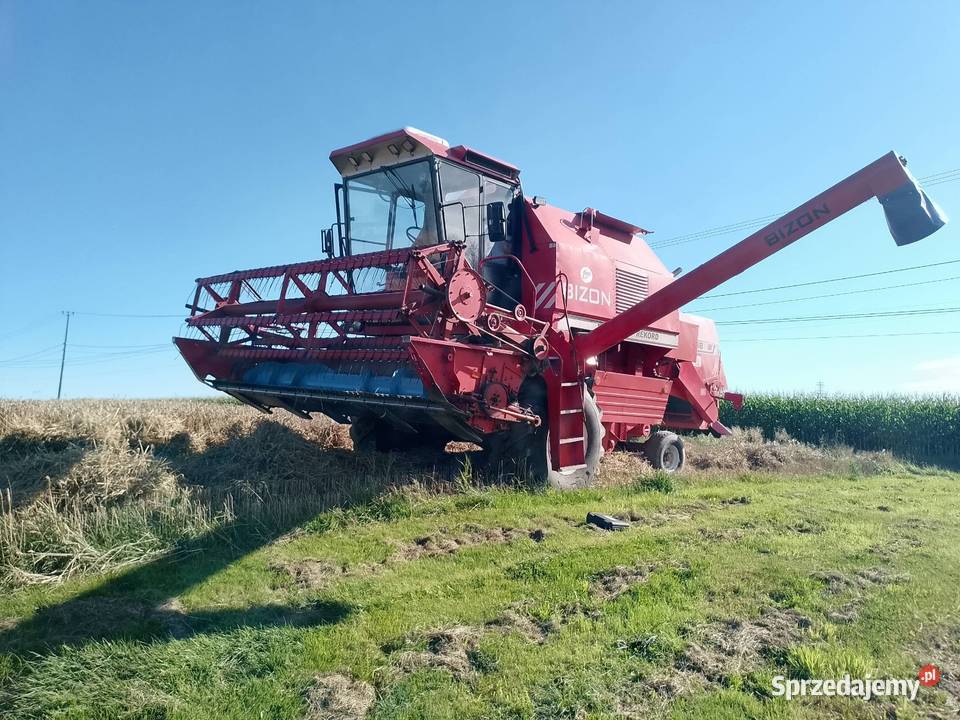 Usługi rolnicze koparko ładowarka