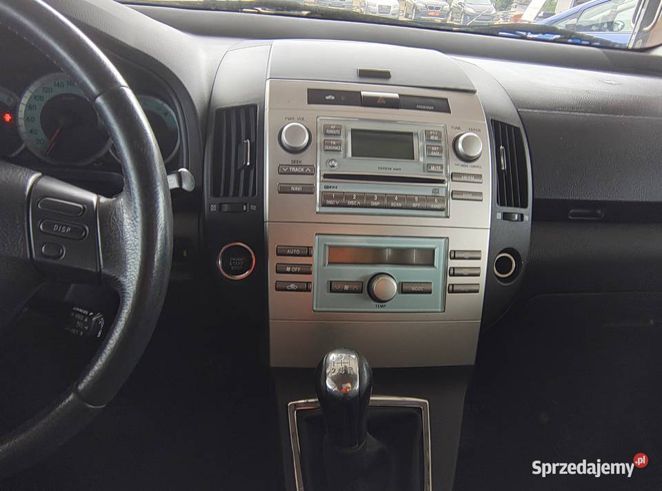 Toyota Corolla Verso 16 VVTi ZADBANA VAT marża Zarszyn sprzedam
