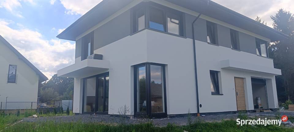 Elewacje Podbitki dachowe Mycie Malowanie Jasło