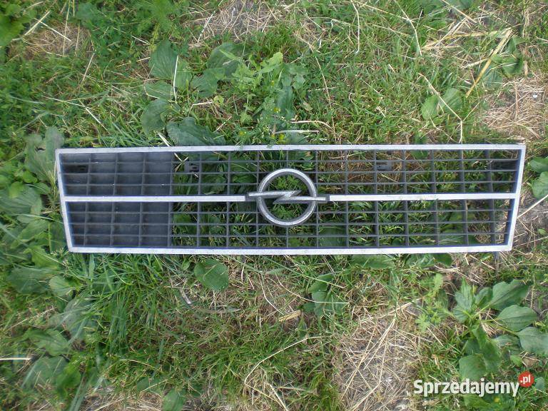 ATRAPA GRILL PRZÓD OPEL KADETT D CZARNA Wojcieszków