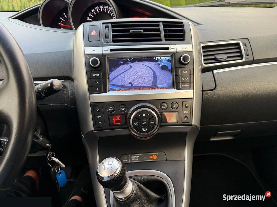 Toyota Verso 20 D4D 5Sitzer 124 2014r Możliwa Krotoszyn