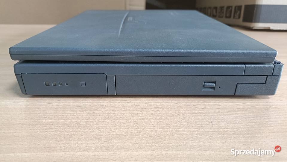 Laptop HP OmniBook 2100 Zbity ekran bez