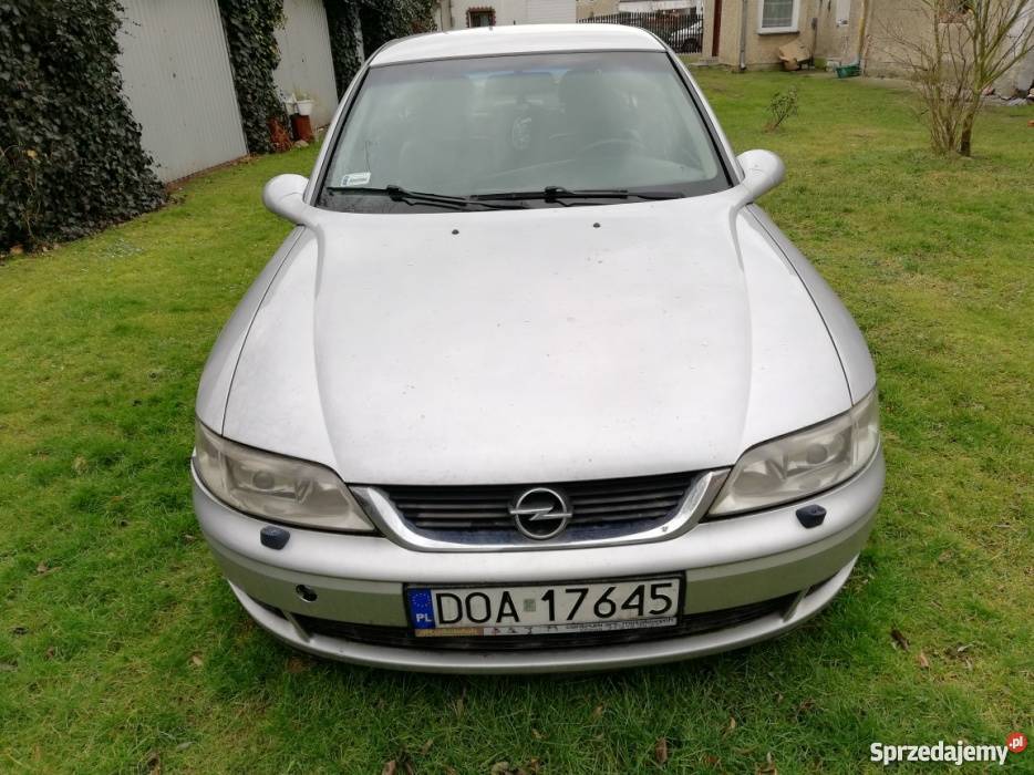 Opel Vectra B skóra klima xenon 22 DTI 125 komputer pokładowy Oława