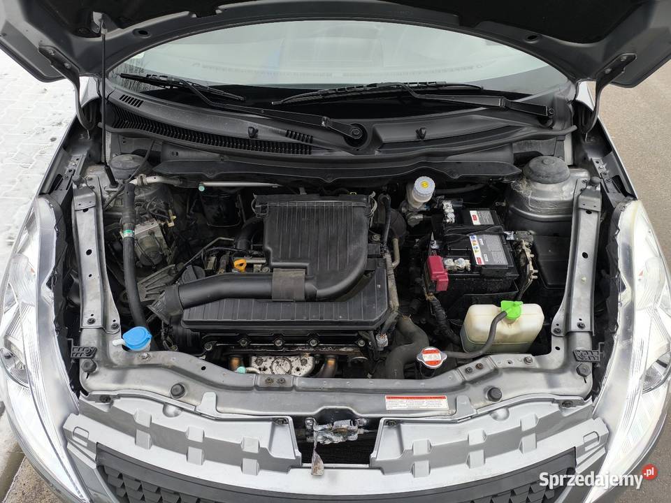 Swift V benzyna 5 drzwi klimatyzacja Salon Kielce