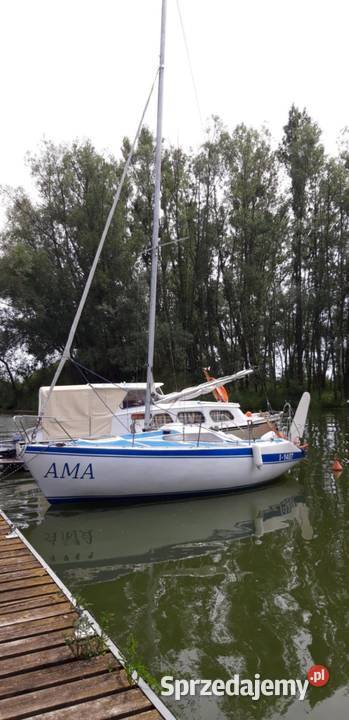 Łódź żaglowa Sportina 595