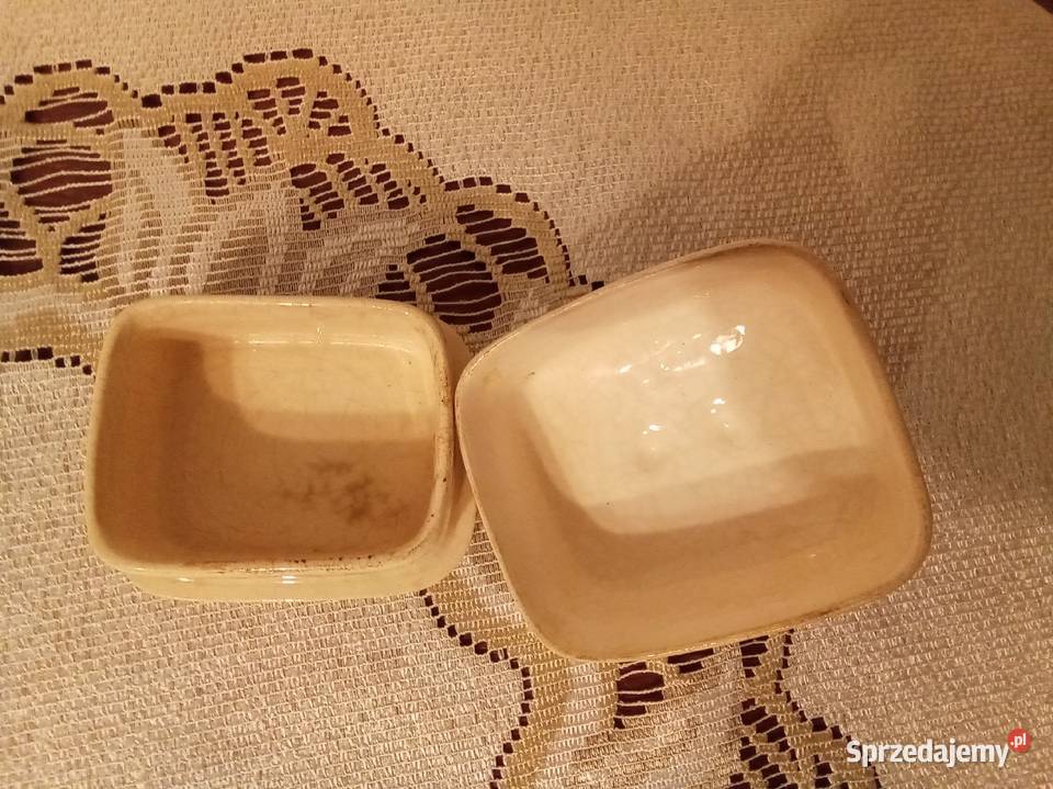 Mała maselnica pudełko porcelanowe z kwiatami mazowieckie Warszawa