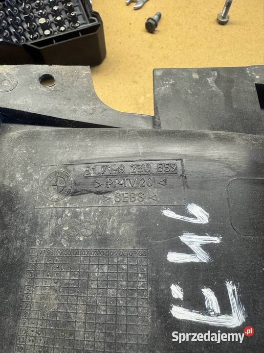 Kanał wlot chłodzenia tarcz hamulcowych BMW E46 Sobin