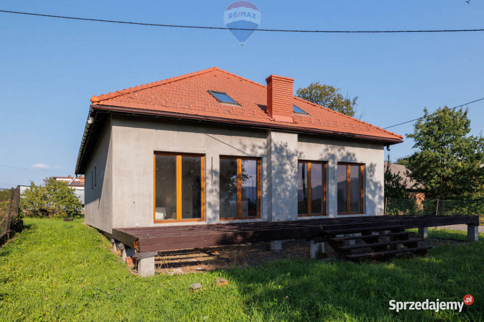 BLACK WEEKS Dom z poddaszem użytkowym 175m2 dachówka Bulowice