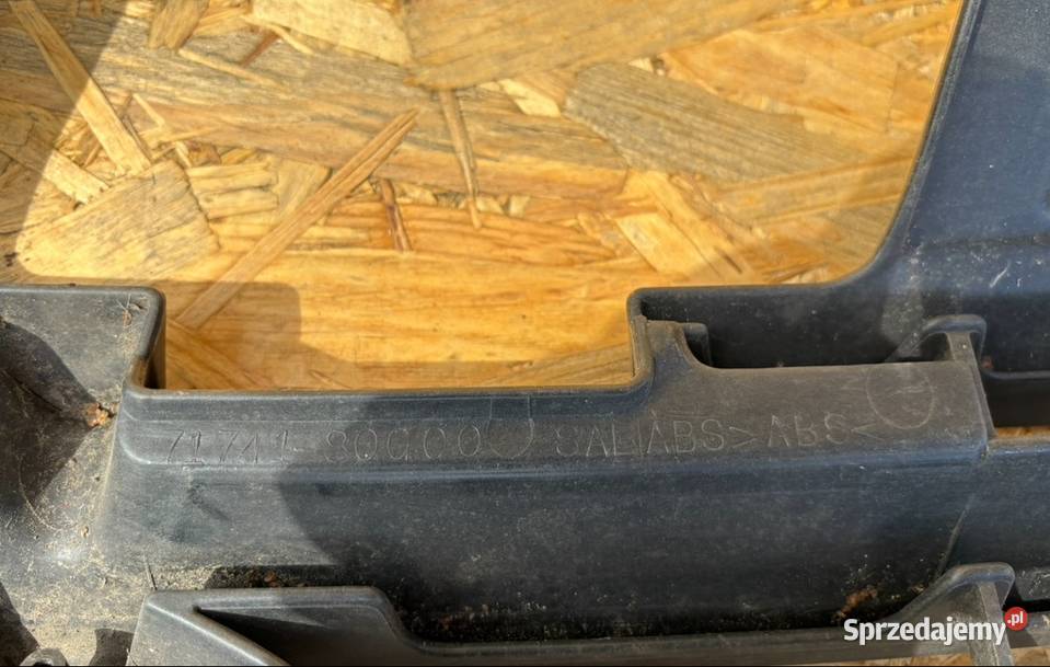 KRATKA GRILL ATRAPA ZDERZAKA PRZÓD 7174180G00 Międzychód sprzedam