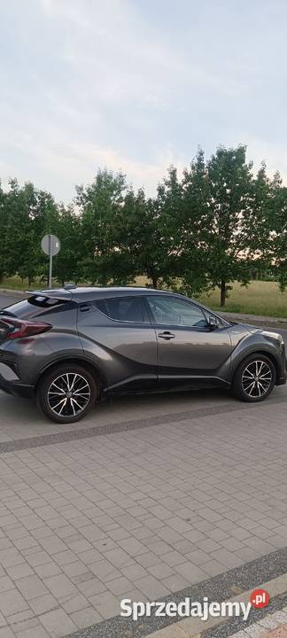 Toyota CHR Hybryda Bezwypadkowy Zarejestrowany w Polsce Rzeszów sprzedam