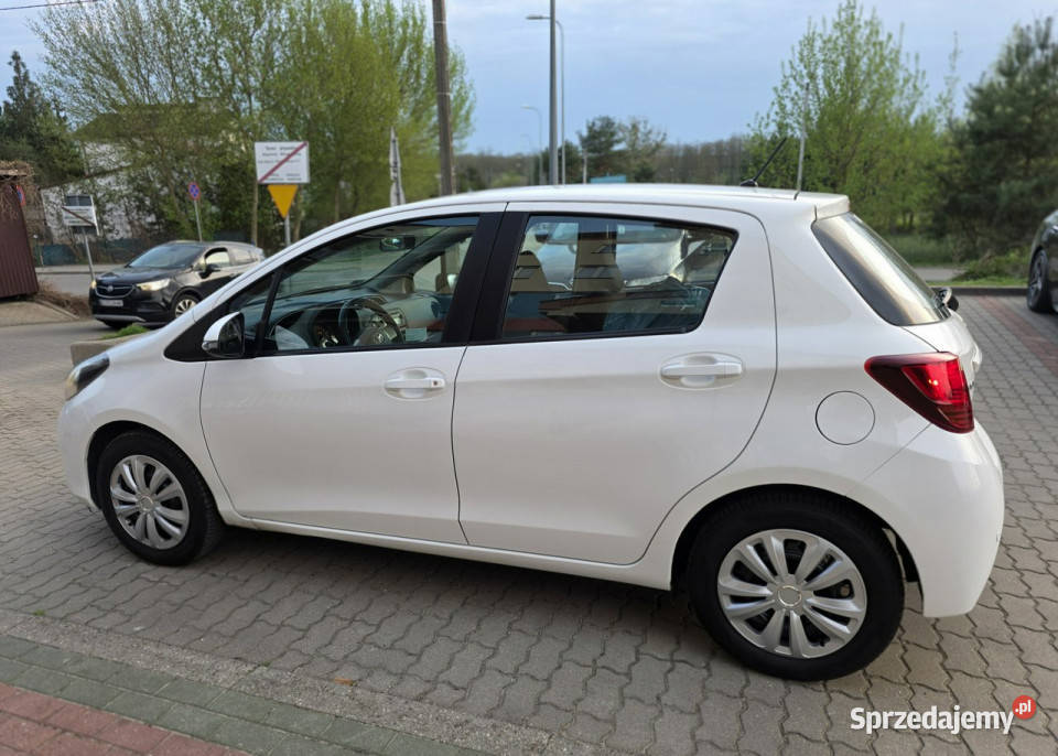 Toyota Yaris 15rTylko Salon Polska 1Właściciel Białystok