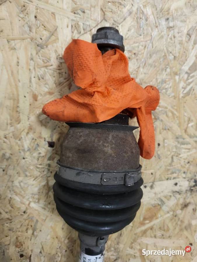 Mini R56 14 VTI polos krotka lewa maly przebieg Wiry