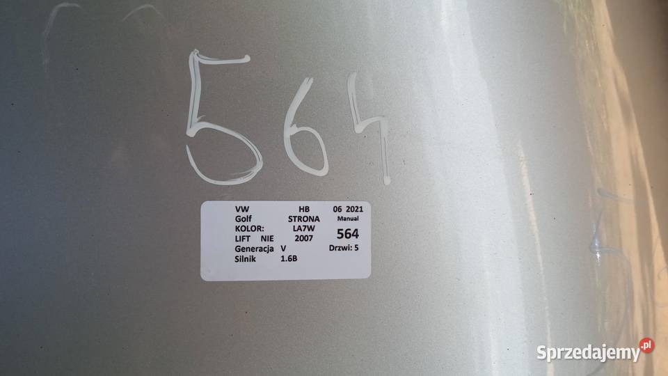 VW GOLF V HB ZDERZAK TYŁ LA7W Zderzaki Zbierkowo