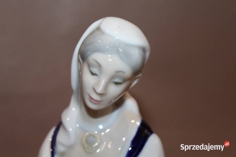 Figurka kobiety z psem Tengra 1042 Szczecin