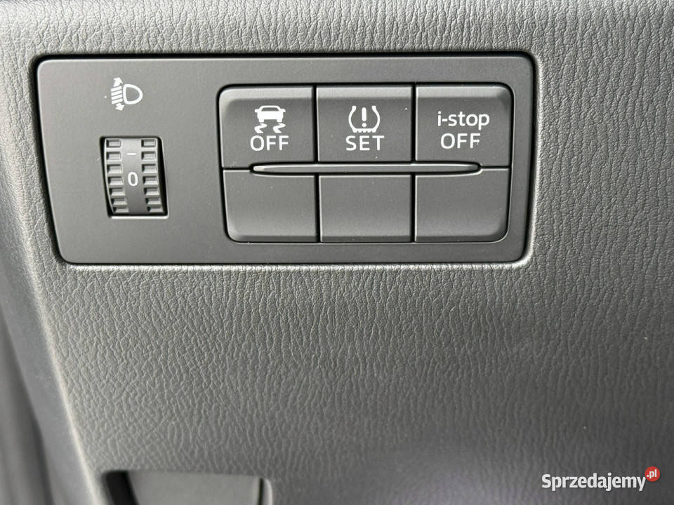 Mazda 3 15i Węgrów