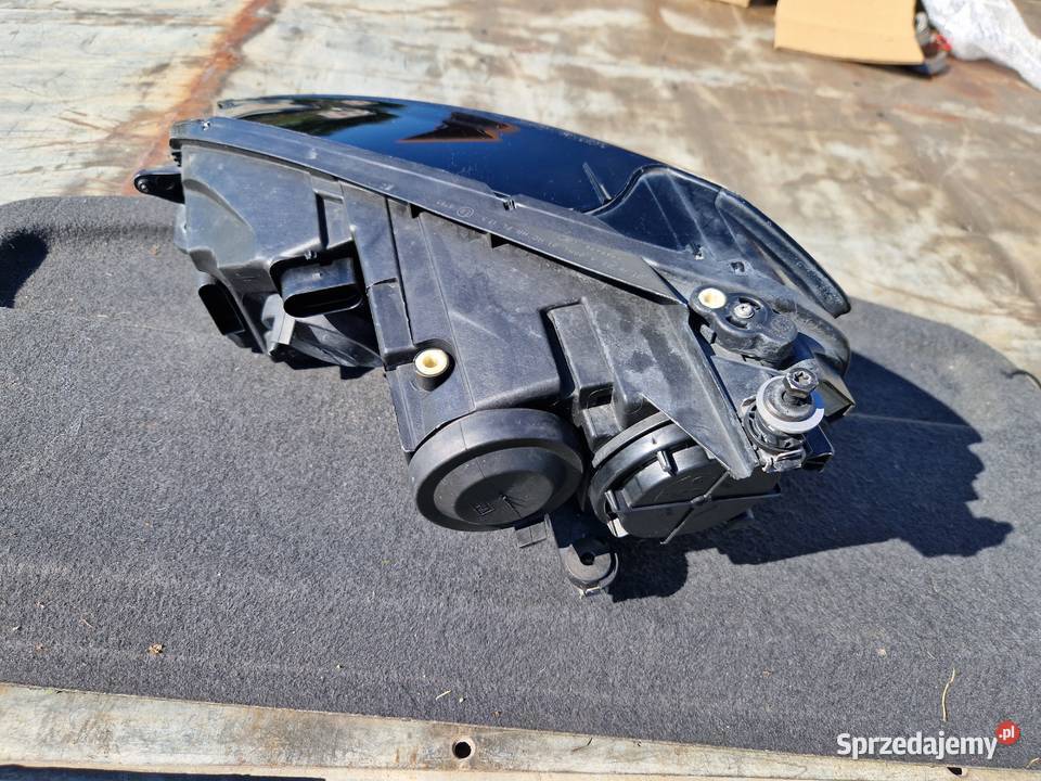 VW GOLF VII reflektor ORG EU Mielec