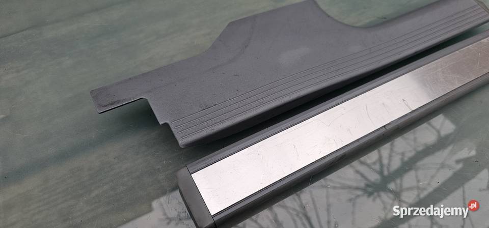 Listwa progowa prawy tył mercedes w210 sedan