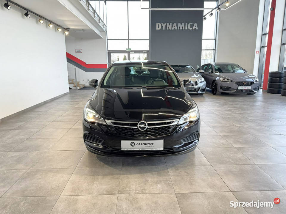 Opel Astra VAT 23 Enjoy 14 Turbo 125 M6 2017 r wielofunkcyjna kierownica Myślenice