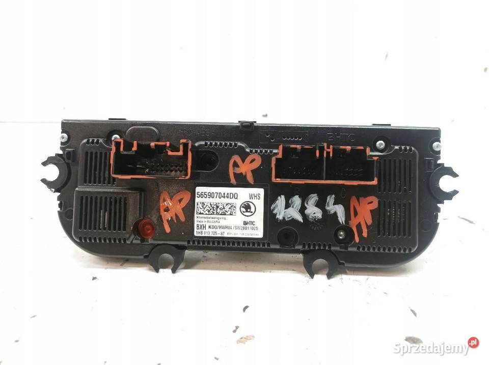 PANEL NAWIEWU 565907044DQ Skoda Karoq I 2017