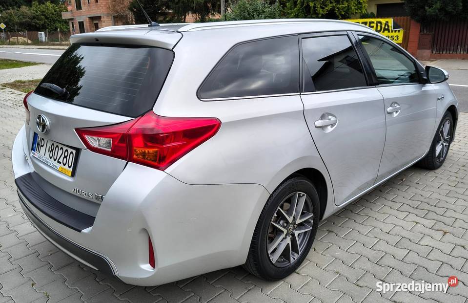Toyota Auris II 18 Hybrid z LPG 15100 Zadbane i bluetooth Warszawa