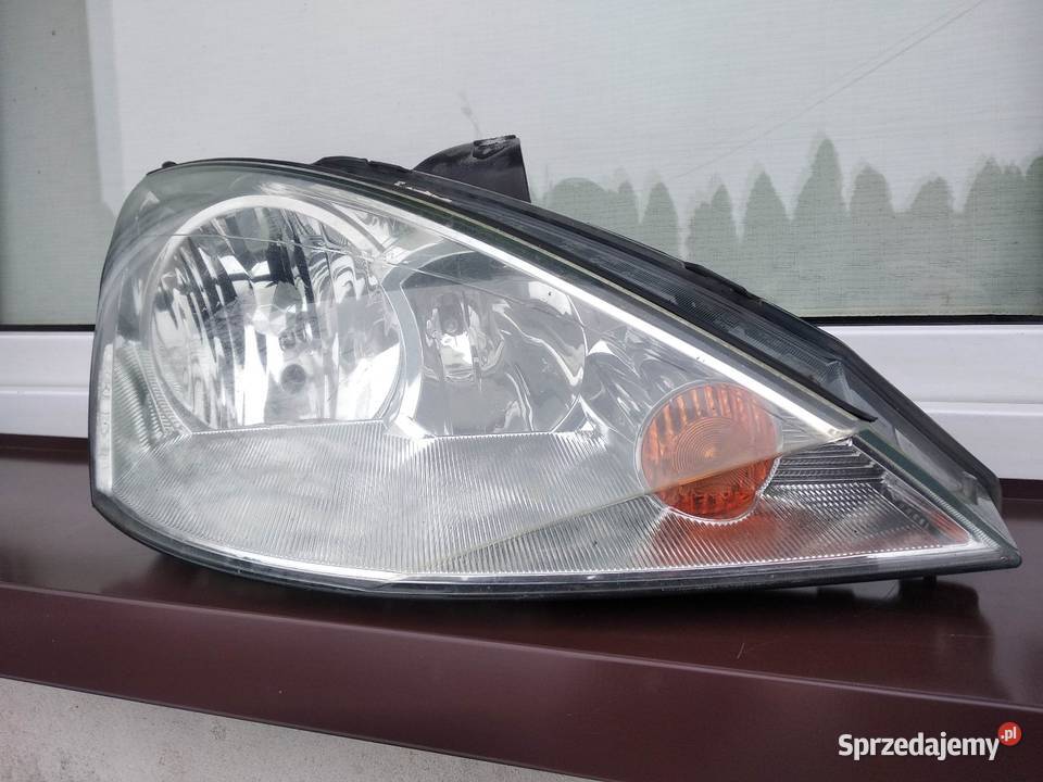 Ford Focus MK1 LIFT FL lampa przednia prawa Sieradz