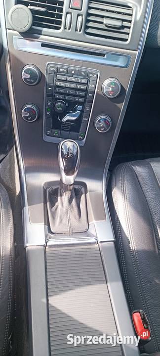 XC60 30 T6 BLISkamera serwisie klimatyzacja