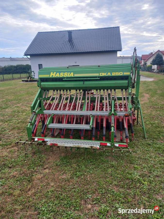 Agregat uprawowo siewny hassia rau podkarpackie Pilzno