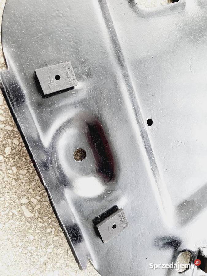 Mercedes 124 Osłona silnika metalowa Silniki i osprzęt pomorskie Gdańsk