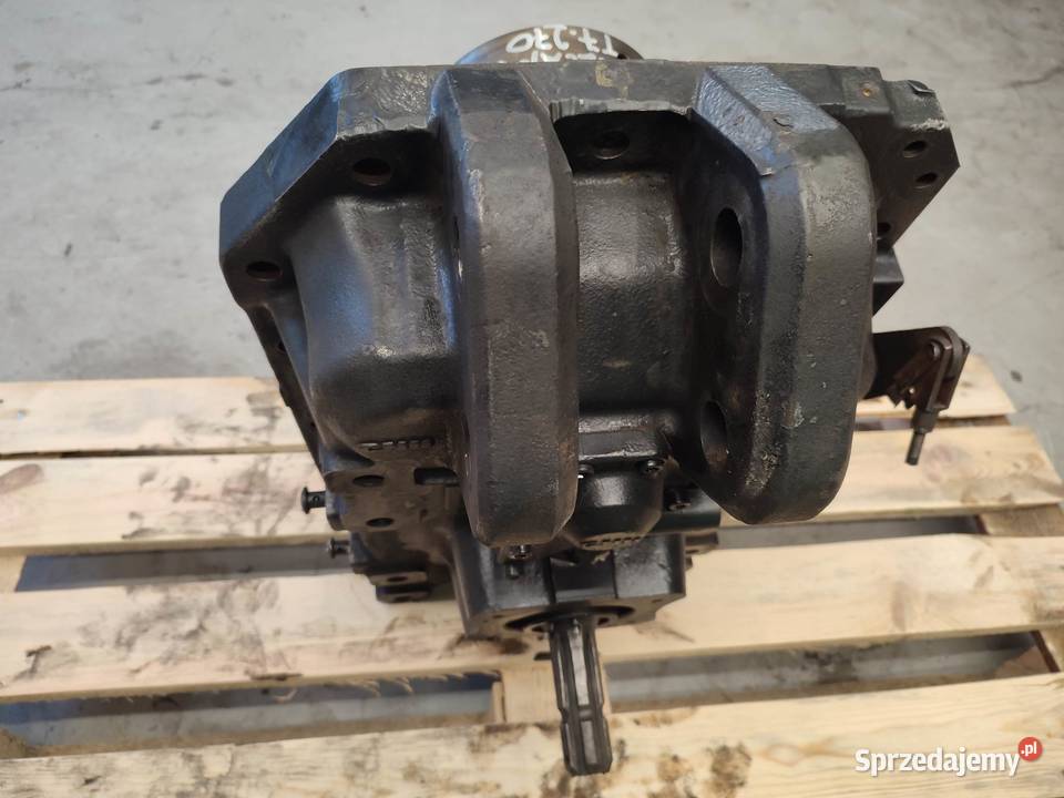 Obudowa WOM Holland T7 270 84192850 Wilkowo sprzedam