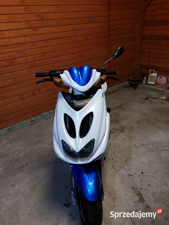 Yamaha aerox 50