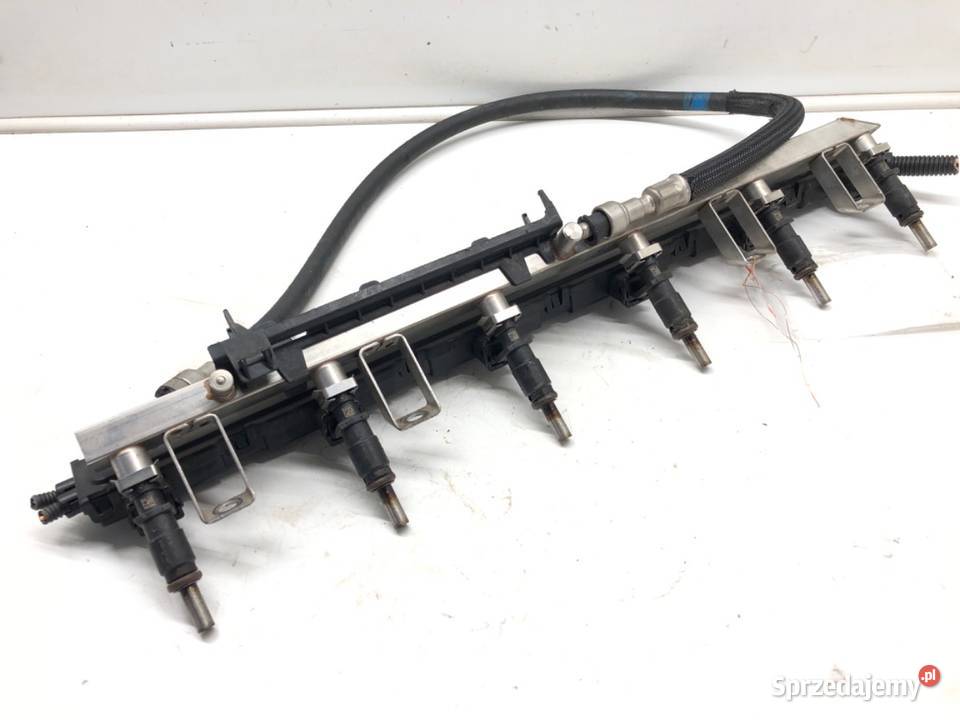 LISTWA WTRYSKOWA BMW E60 7531634 30 218 osobowe