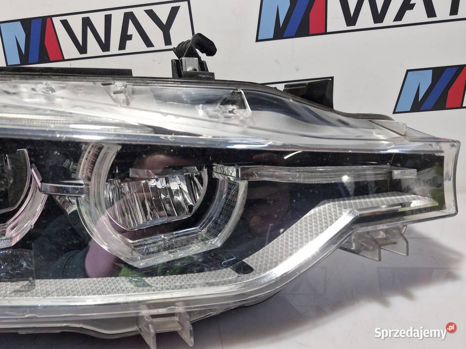 7498946 BMW F30 F31 LAMPA REFLEKTOR PRZEDNIA
