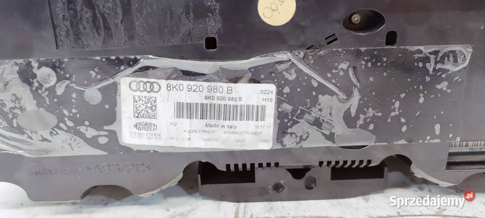 LICZNIK ZEGARY AUDI A4 B8 20 TDI 8K0920980B UK