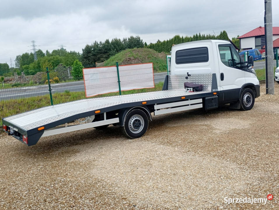 Iveco Daily 35S14 nowy najazd pomoc drogowa 140KM Chełm Śląski