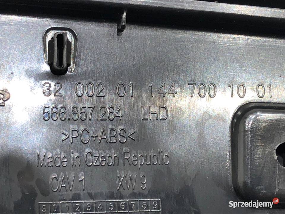 SCHOWEK KONSOLI DEKOR SKODA KODIAQ Hatchback podkarpackie sprzedam