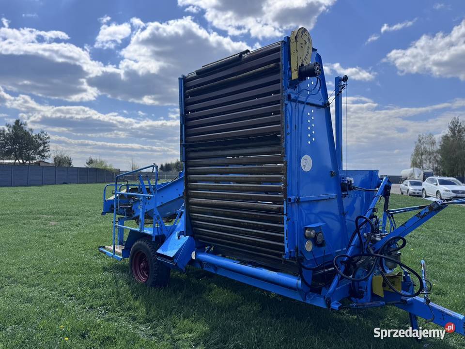 Kombajn ziemniaczany Bolko z643