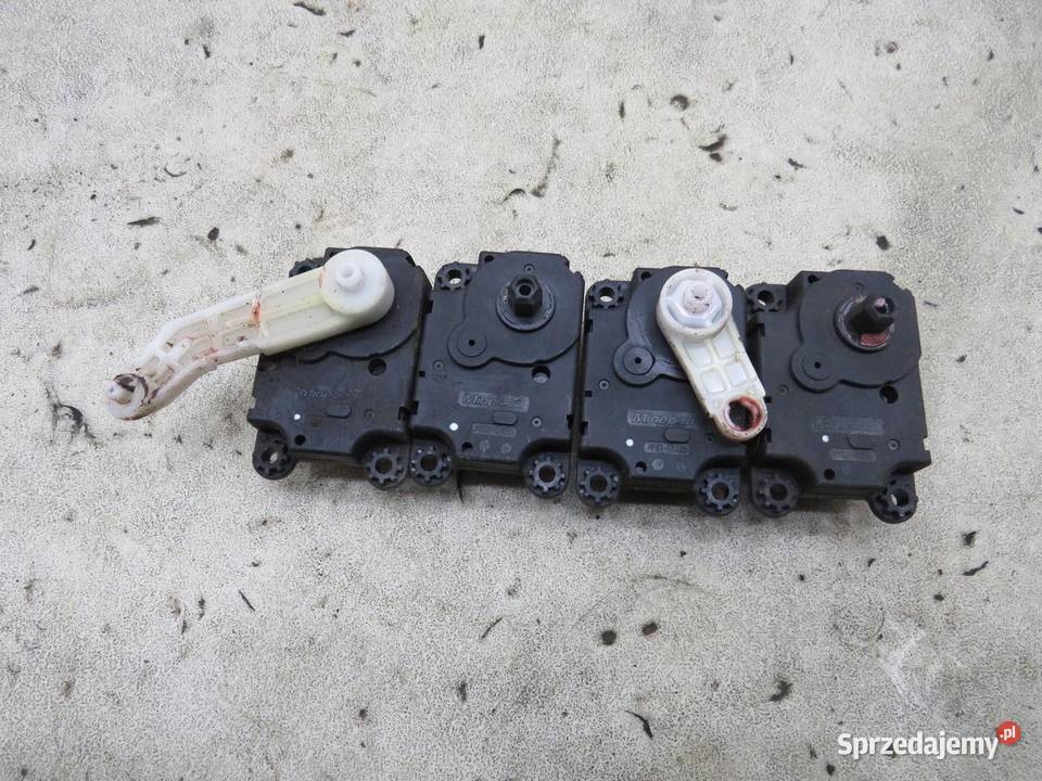SILNICZEK NAGRZEWNICY QASHQAI J11