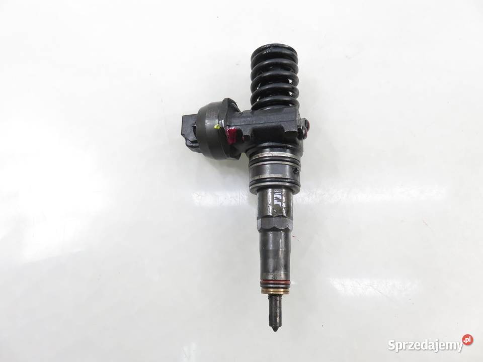 POMPOWTRYSKIWACZ VW PASSAT B5 19 TDI 038130073BQ