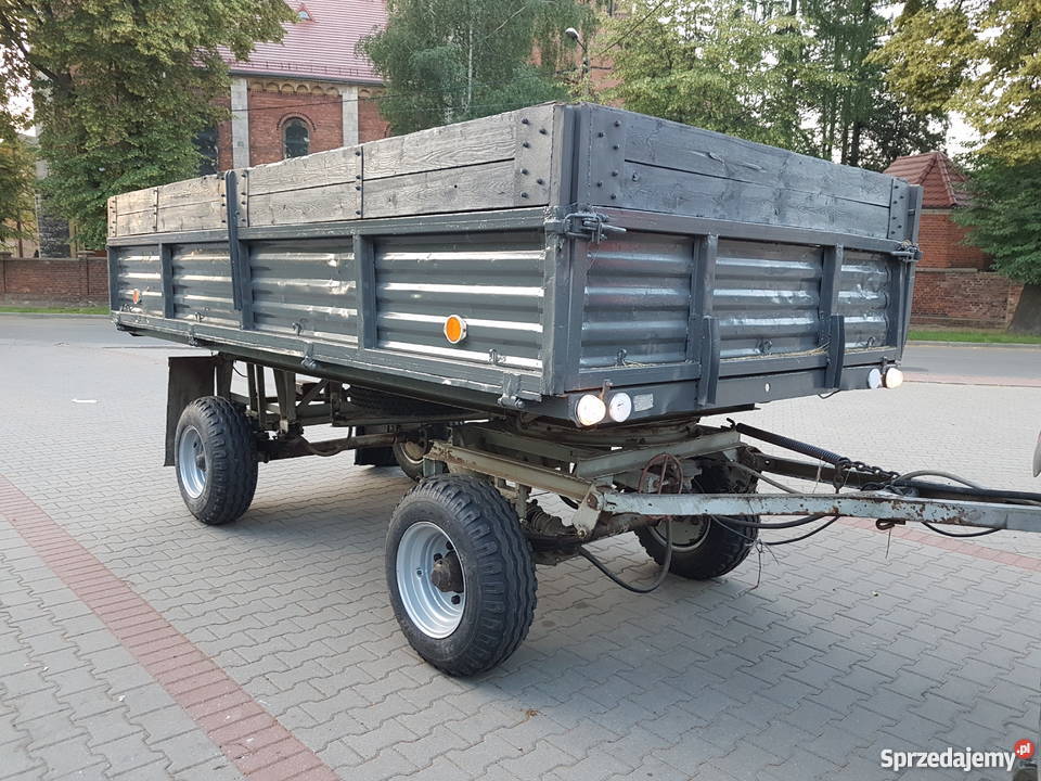 Przyczepa Autosan D732 zarejestrowana szczelna nieuszkodzony